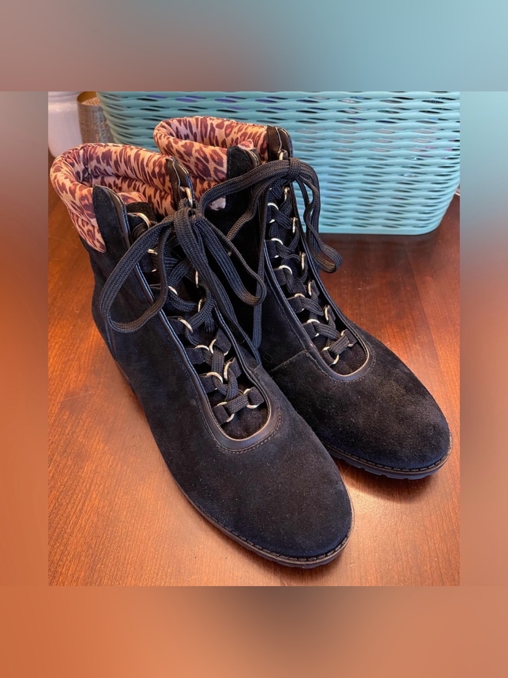 Crown & Ivy Black June boots NWOT
